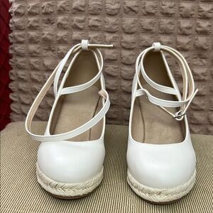 Women's White Espadrille Wedges.NWT